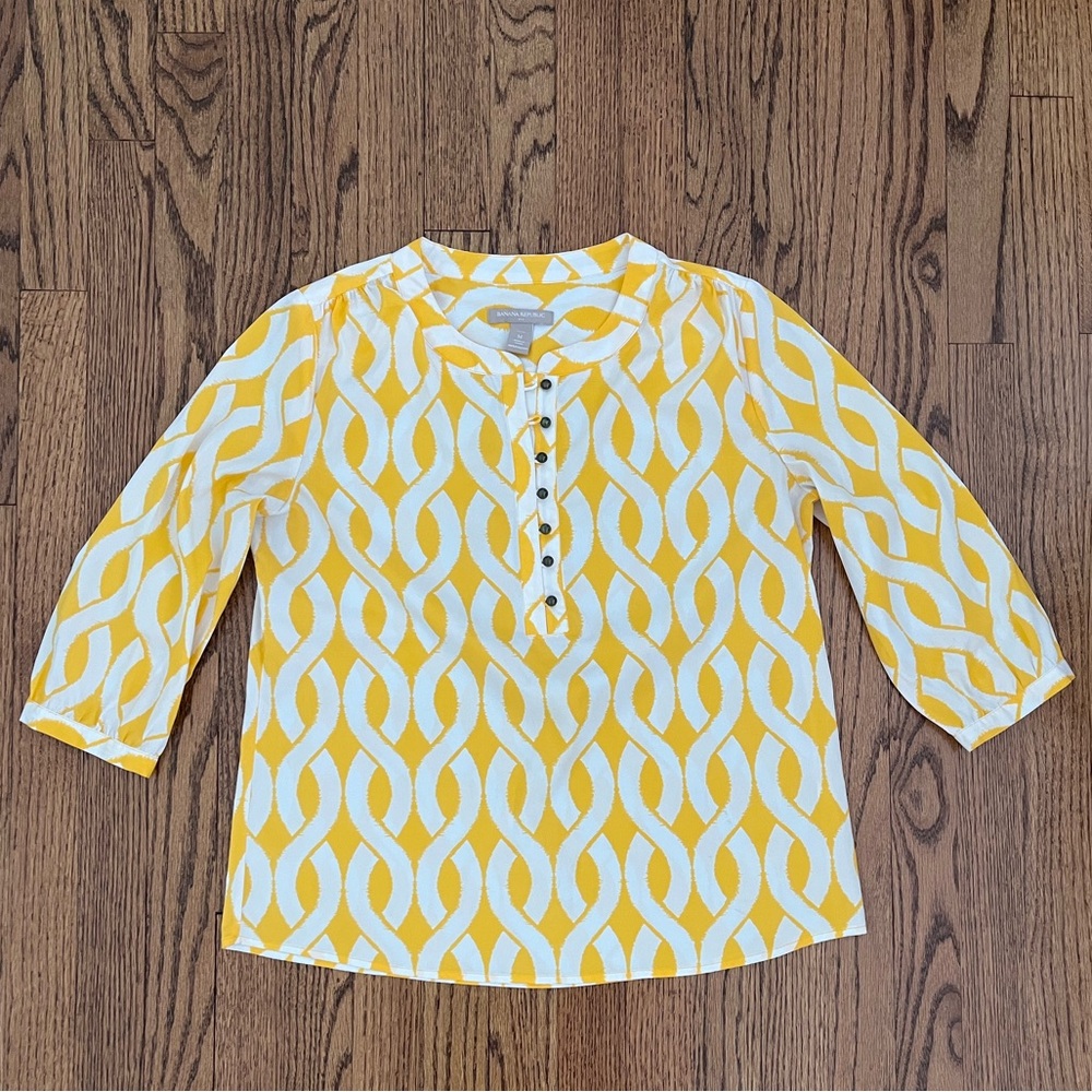 Banana Republic Yellow and White Patterned Blouse